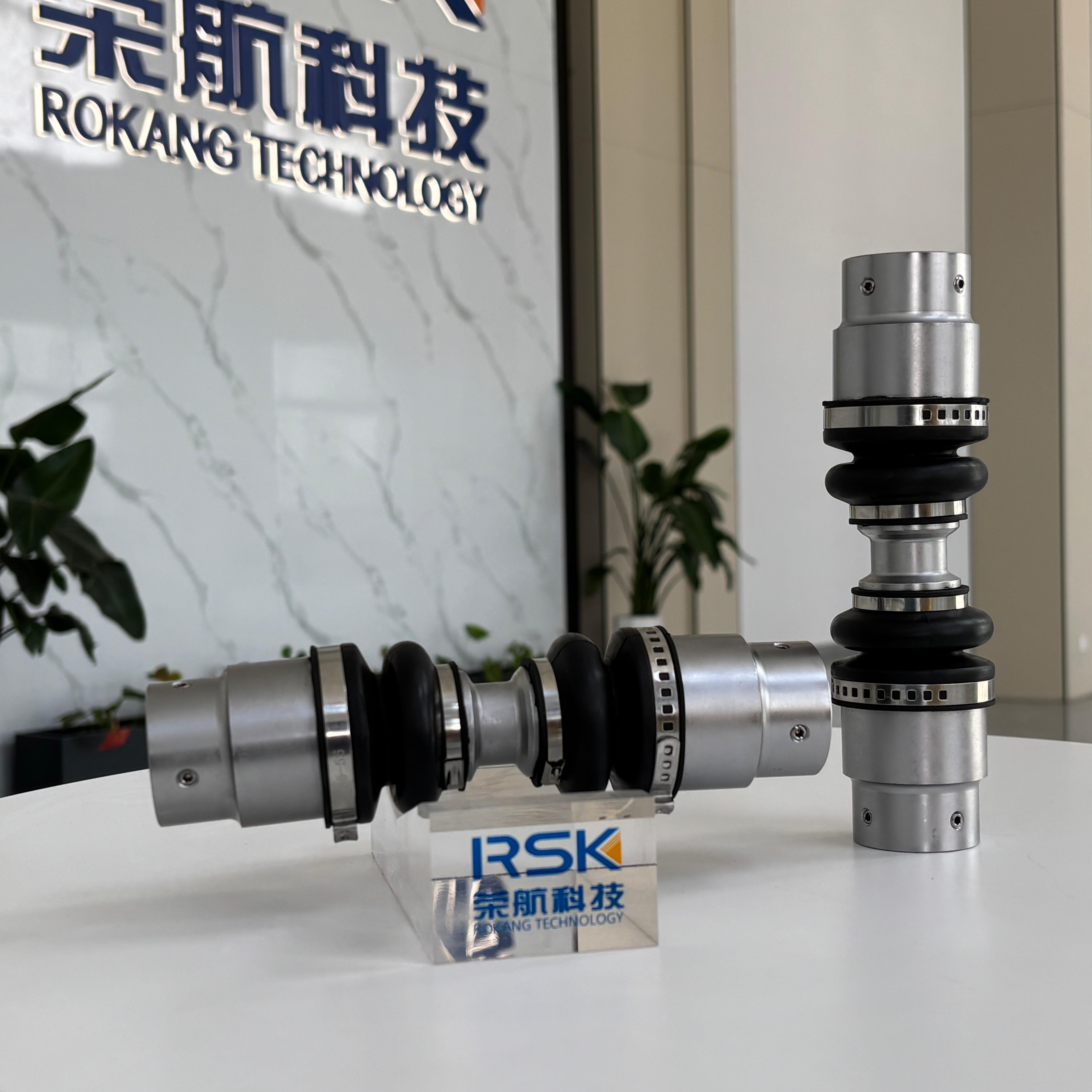 TRI-BALL JOINT ข้อต่อความเร็วคงที่เหมาะสำหรับหุ่นยนต์แบบมีล้อ ขนาดเล็ก น้ำหนักเบา การชดเชยหลายทิศทาง